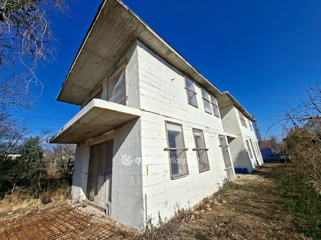 Eladó ház Diósd 106 nm