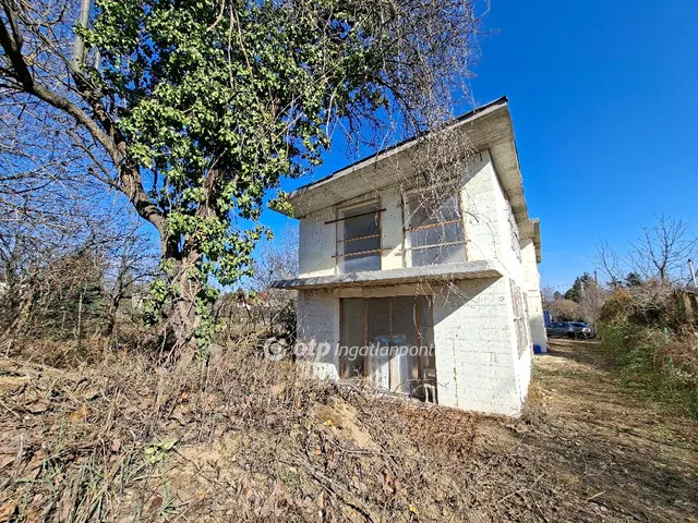 Eladó ház Diósd 219 nm