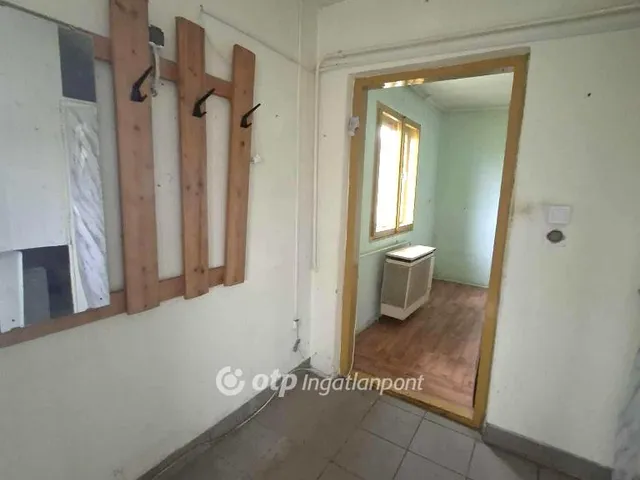 Eladó ház Ráckeresztúr 30 nm