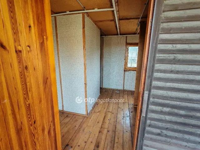 Eladó telek Csákvár 795 nm