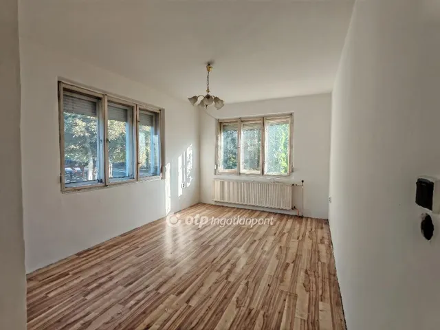 Eladó ház Zsámbék 170 nm