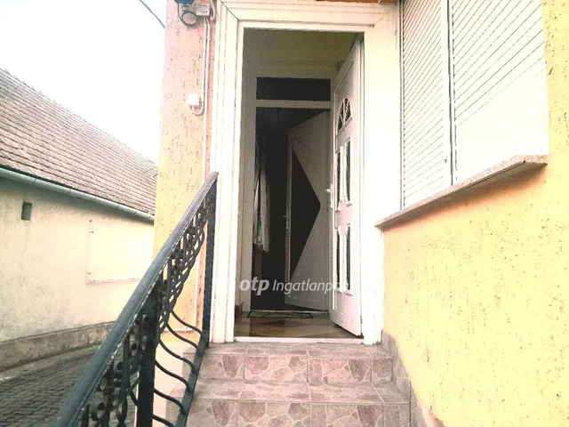 Eladó ház Szomód 144 nm