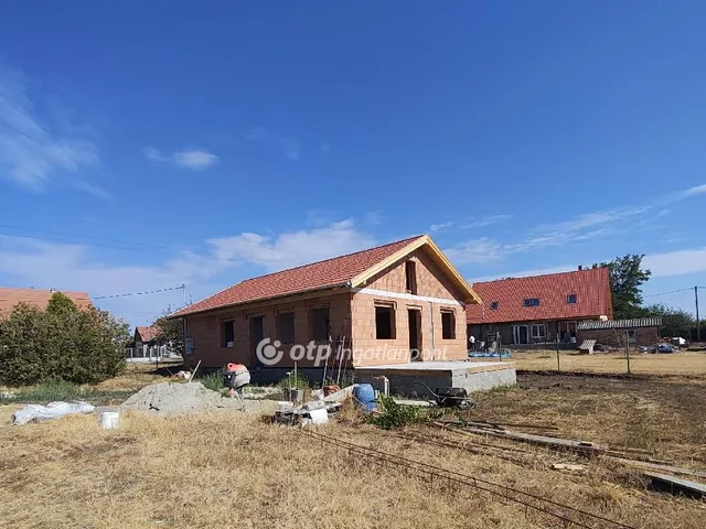Eladó ház Ráckeresztúr 105 nm