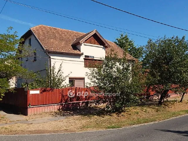 Eladó ház Érd 170 nm