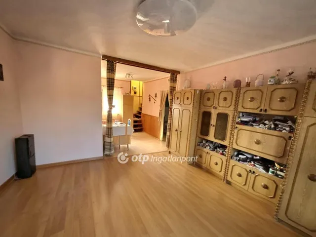 Eladó ház Pusztaszabolcs 98 nm