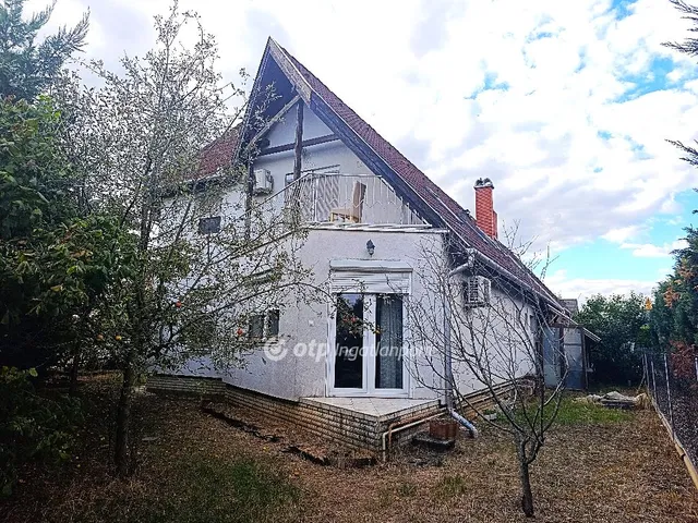 Eladó ház Martonvásár 143 nm