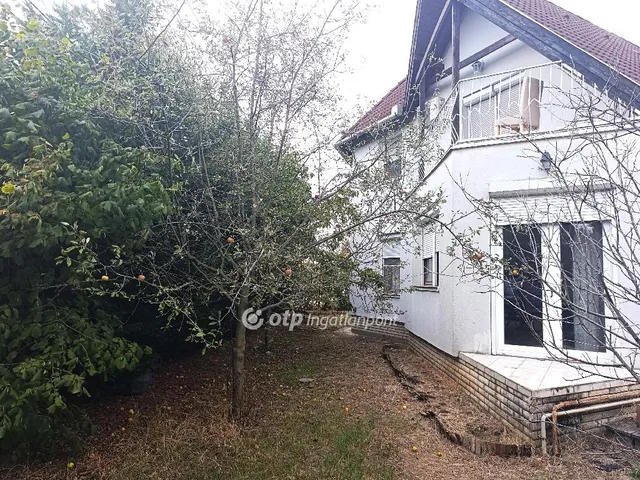 Eladó ház Martonvásár 143 nm