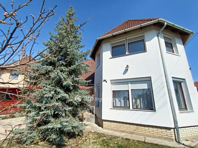 Eladó ház Martonvásár 143 nm