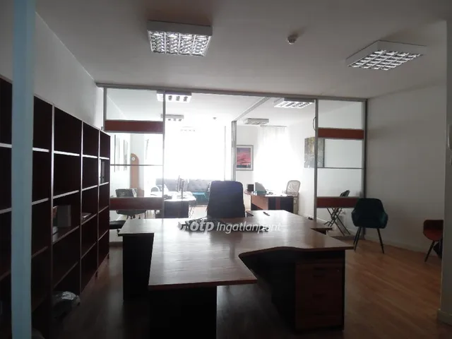 Kiadó kereskedelmi és ipari ingatlan Budapest I. kerület 59 nm