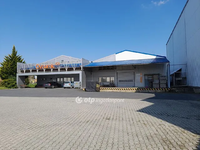 Eladó kereskedelmi és ipari ingatlan Csurgó 1206 nm