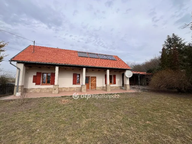 Kiadó ház Páty 75 nm