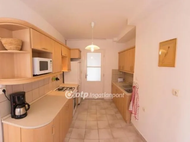 Kiadó lakás Budapest I. kerület 64 nm
