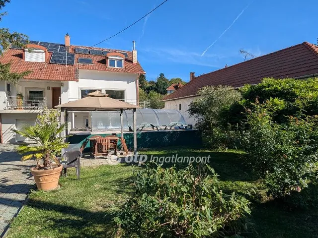 Eladó ház Budapest II. kerület 343 nm