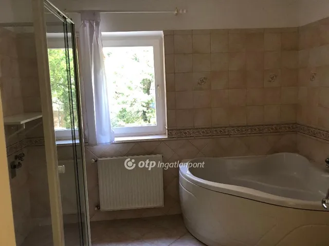 Kiadó ház Budapest XII. kerület 230 nm