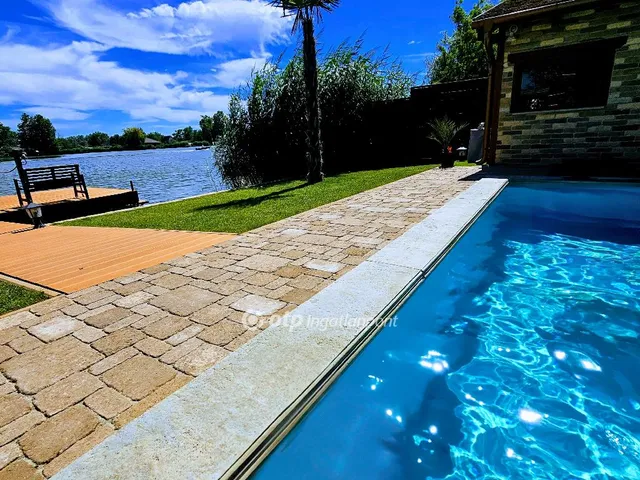 Eladó üdülő és hétvégi ház Makád 150 nm