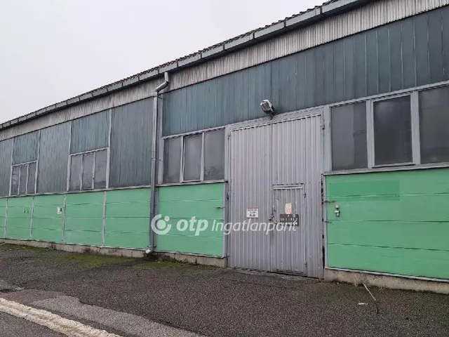 Kiadó kereskedelmi és ipari ingatlan Göd 513 nm