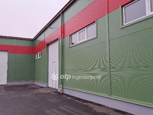 Kiadó kereskedelmi és ipari ingatlan Göd 563 nm
