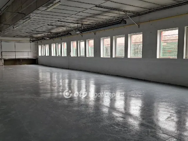 Kiadó kereskedelmi és ipari ingatlan Göd 563 nm