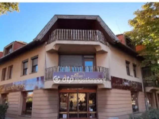 Eladó lakás Szekszárd 216 nm
