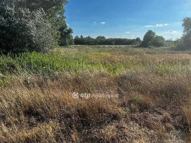 Eladó telek Szada 1501 nm