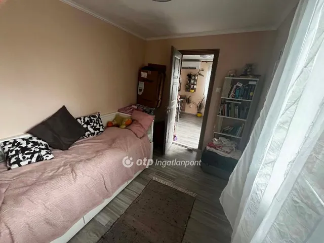 Eladó nyaraló Tóalmás 30 nm