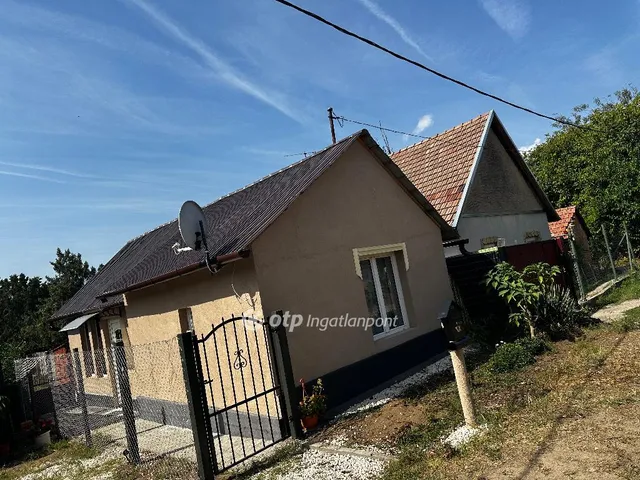 Eladó mezőgazdasági ingatlan Pilis 38 nm