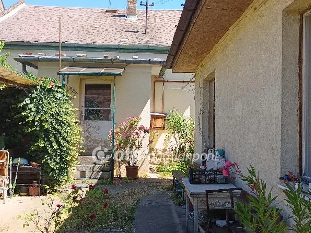 Eladó ház Budapest XVIII. kerület 92 nm