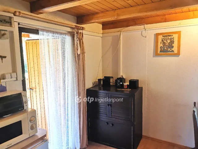 Eladó üdülő és hétvégi ház Oroszlány, Bokod Erőmű 1490 nm