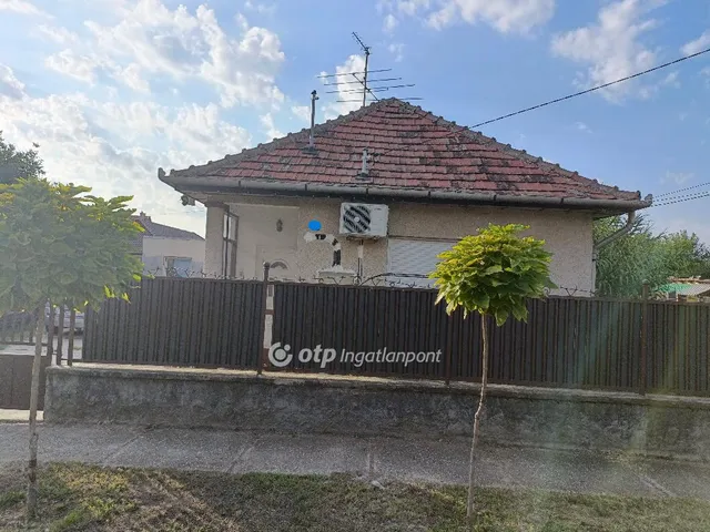 Eladó ház Üllő 60 nm