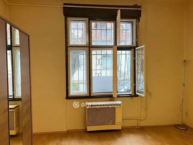 Eladó lakás Budapest XXI. kerület 33 nm