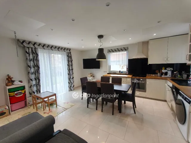 Eladó ház Dunaharaszti 68 nm