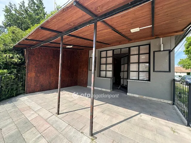 Kiadó kereskedelmi és ipari ingatlan Taksony 20 nm