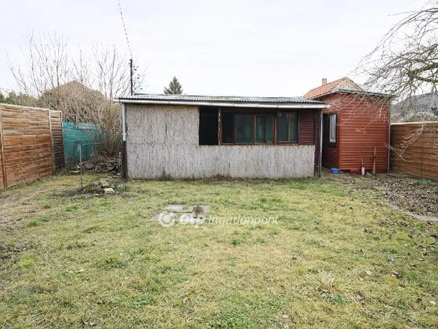 Eladó üdülő és hétvégi ház Tass 30 nm