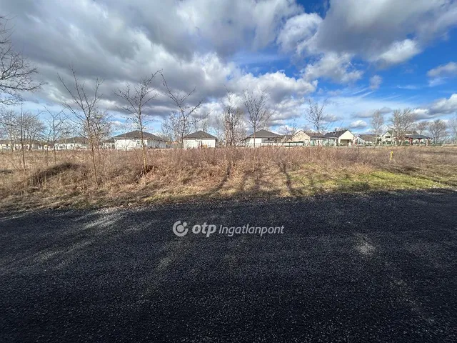 Eladó telek Dunavarsány 1050 nm