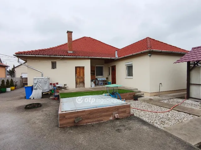 Eladó ház Üllő 103 nm