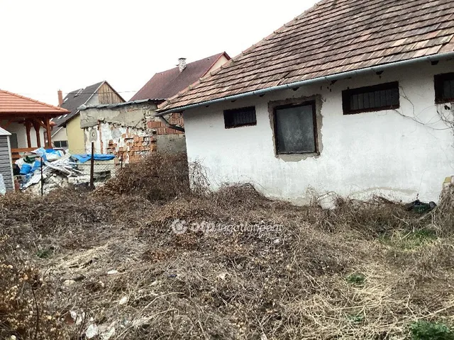 Eladó ház Érd 72 nm
