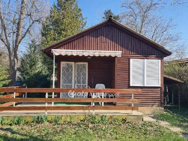 Eladó üdülő és hétvégi ház Dunavarsány 26 nm