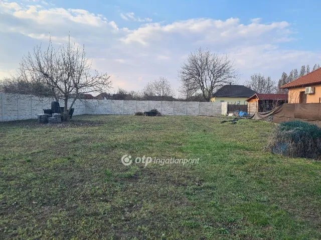 Eladó telek Szigetszentmiklós, Lakihegy 938 nm