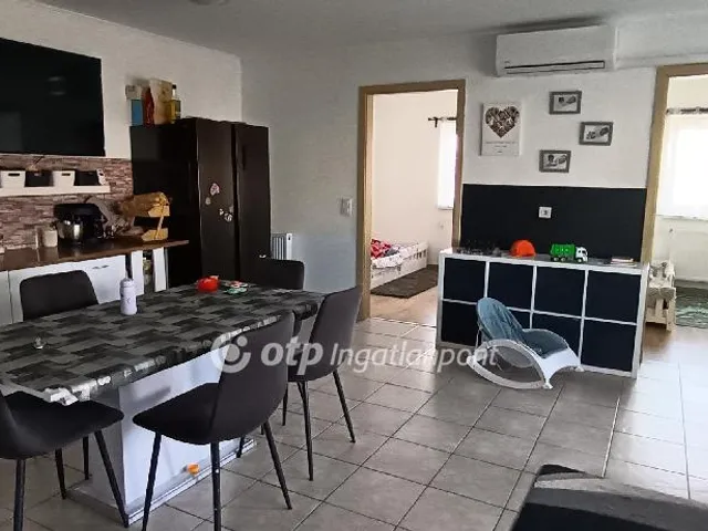 Eladó ház Délegyháza 80 nm