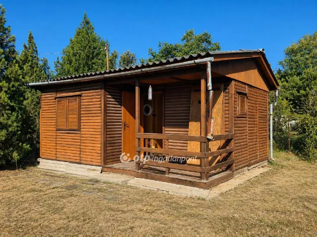 Eladó üdülő és hétvégi ház Dunaharaszti 28 nm