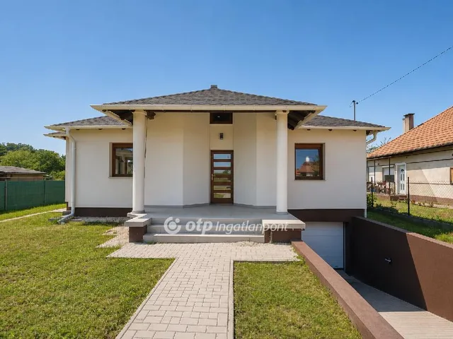Eladó ház Szigetbecse 153 nm