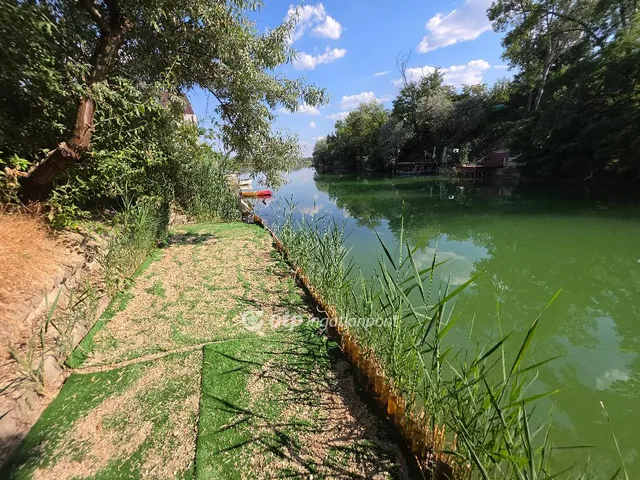 Eladó nyaraló Szigetszentmiklós 48 nm