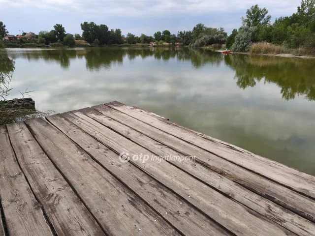 Eladó telek Délegyháza 208 nm