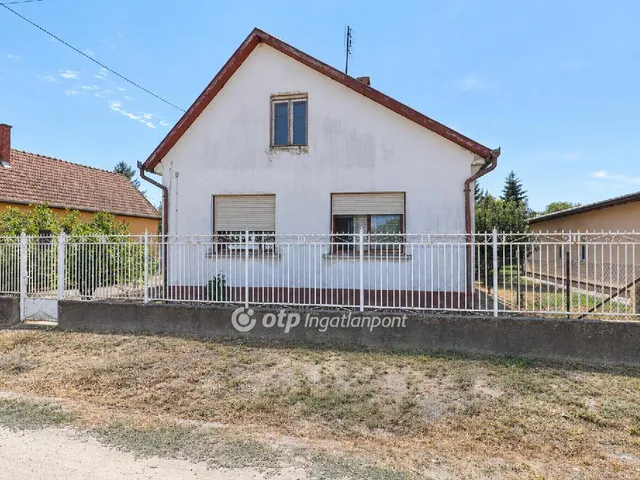 Eladó ház Dömsöd 58 nm