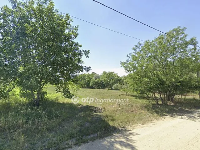 Eladó telek Szigetszentmiklós 893 nm