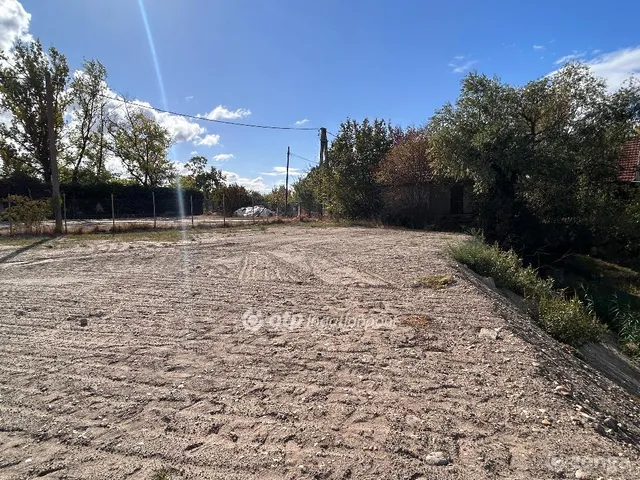 Eladó telek Délegyháza 714 nm