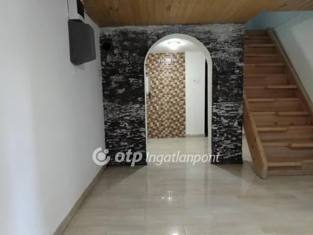 Eladó üdülő és hétvégi ház Baja, Dunafürdő 111 nm