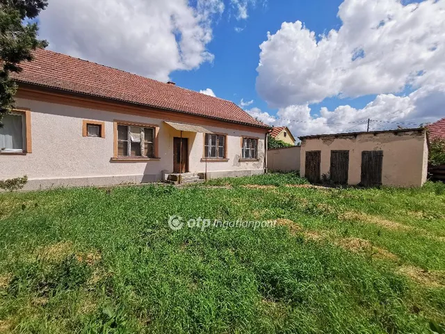 Eladó ház Nagymányok 142 nm