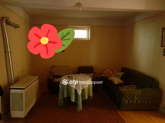Eladó ház Érsekcsanád, Faluközpont 90 nm