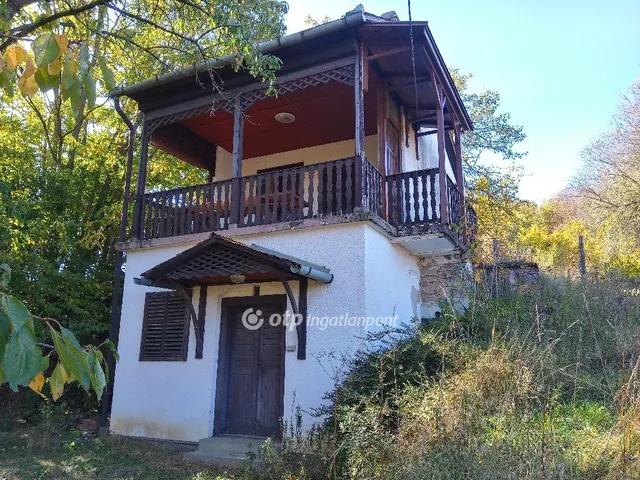 Eladó üdülő és hétvégi ház Sárszentlőrinc 24 nm